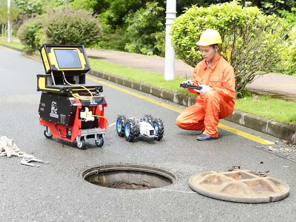 南部管道机器人检测